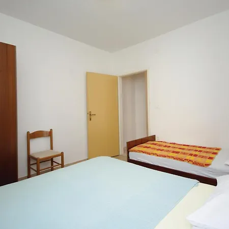 アパート White Hill Studio-apartments