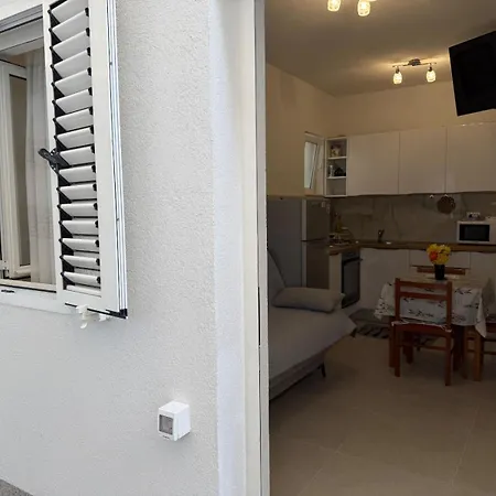White Hill Studio-apartments Apartmán *