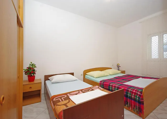 Апартаменти White Hill Studio-apartments *