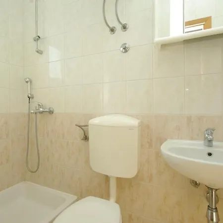 White Hill Studio-apartments Makarska