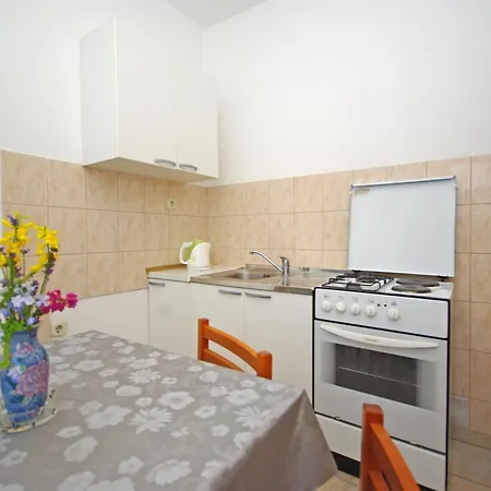 White Hill Studio-apartments Apartment